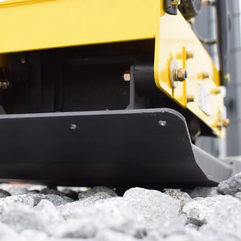 BAMATO - BAVARIAN MACHINE TOOLS BAMATO Rüttelplatte R-165RV Mit Vor- Und Rücklauf – Bild 4